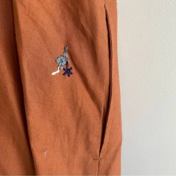 Women’s Floral Embroidered VNeck Midi Dress Universal Thread Rust Orange Size XS - Picture 7 of 8